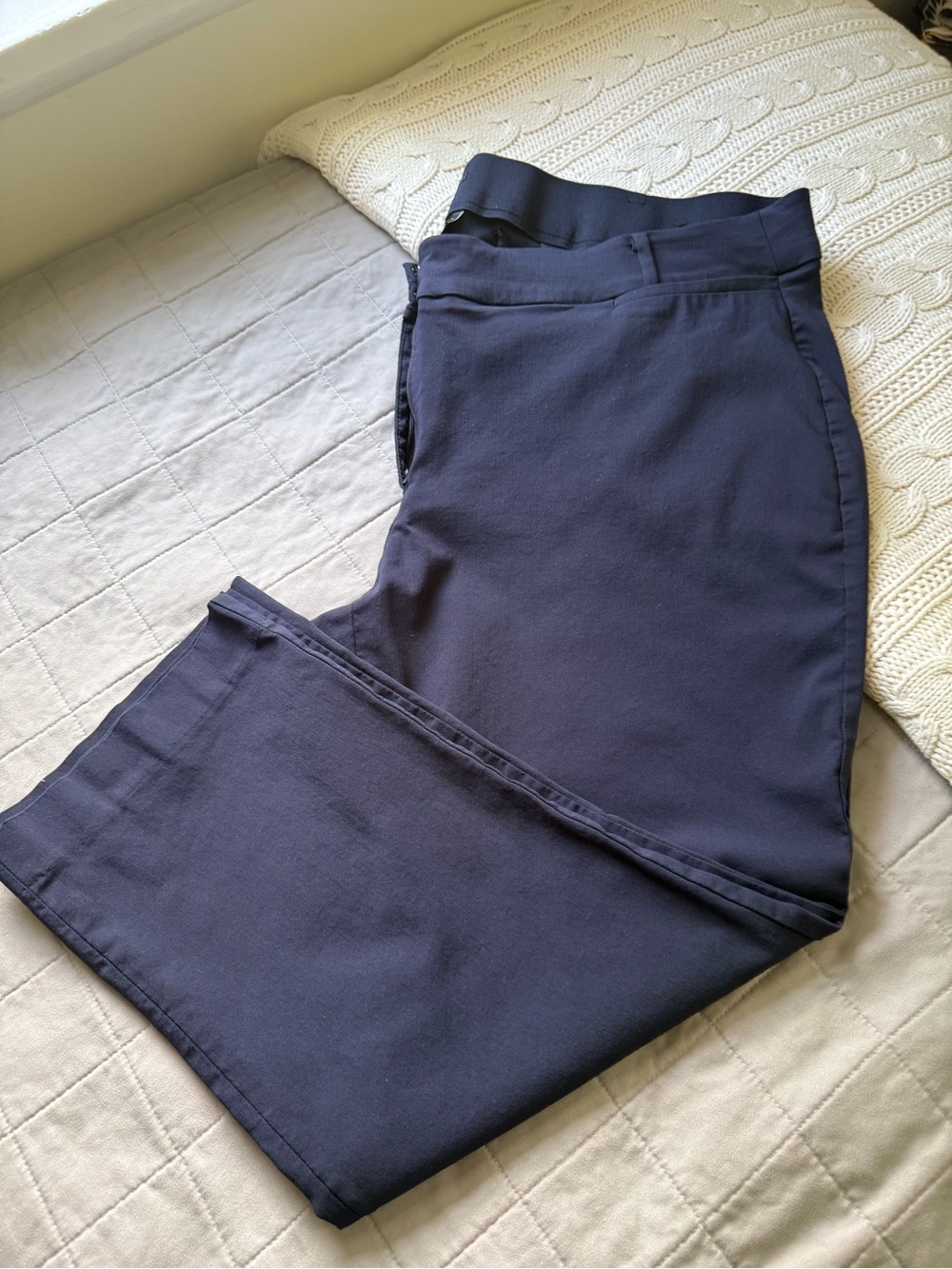 Lane Bryant Navy Super Stretch Pants - Like New - 24 Short Length